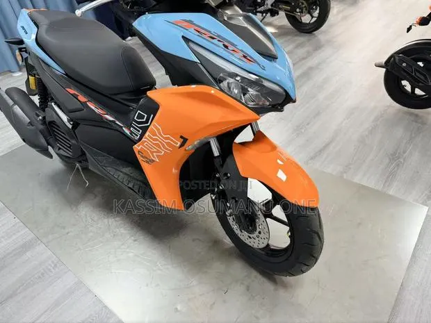 New Yamaha NMAX 155 2024 Blue · Photo 1