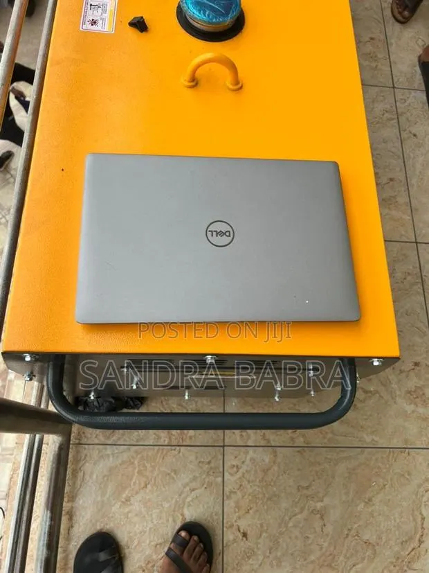 New Laptop Dell Latitude 5410 8GB Intel Core I5 SSD 256GB · Photo 1