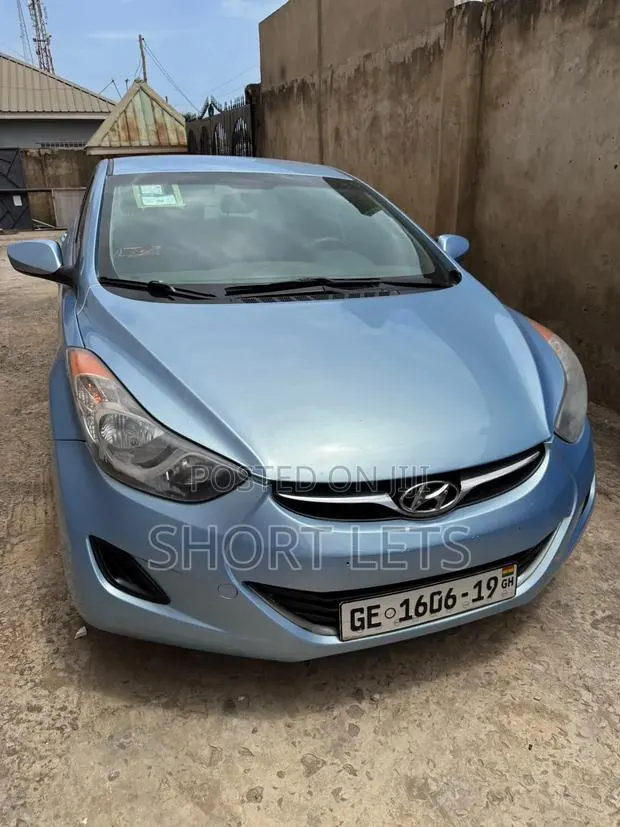Hyundai Elantra SE 4dr Sedan (1.8L 4cyl 6M) 2014 Blue · Photo 1