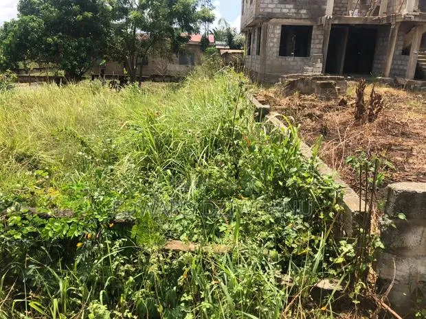 Land for Sale · Photo 1