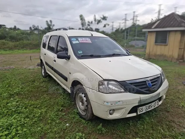 Dacia Logan 2009 White · Photo 1