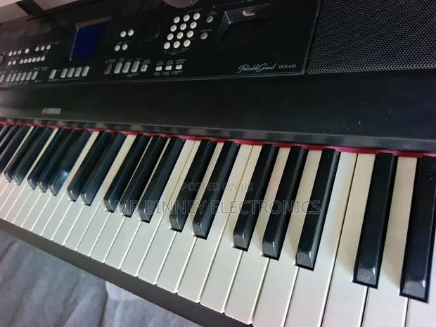 Yamaha P.Grand Dgx650 · Photo 1