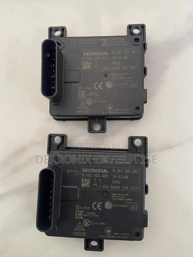 Honda CRV 23-25 Radar Sensor · Photo 1