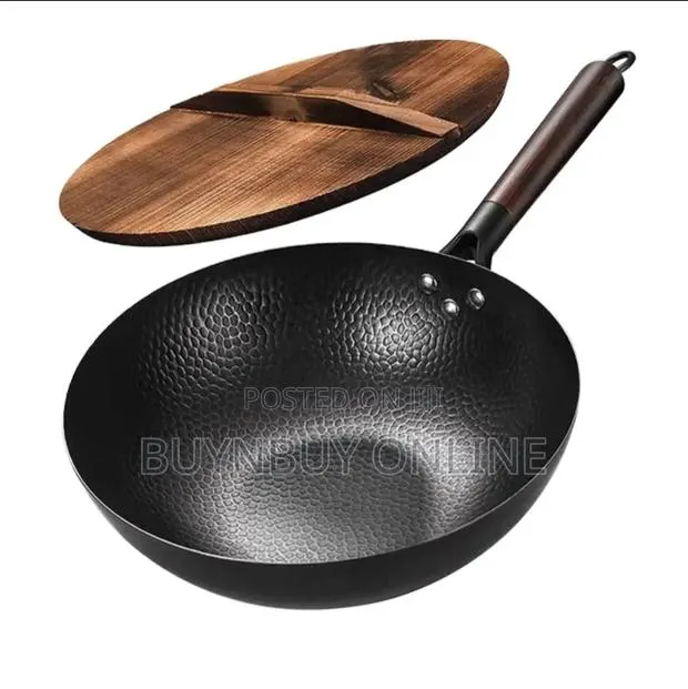 32cm Carbon Steel Wok Pan · Photo 1