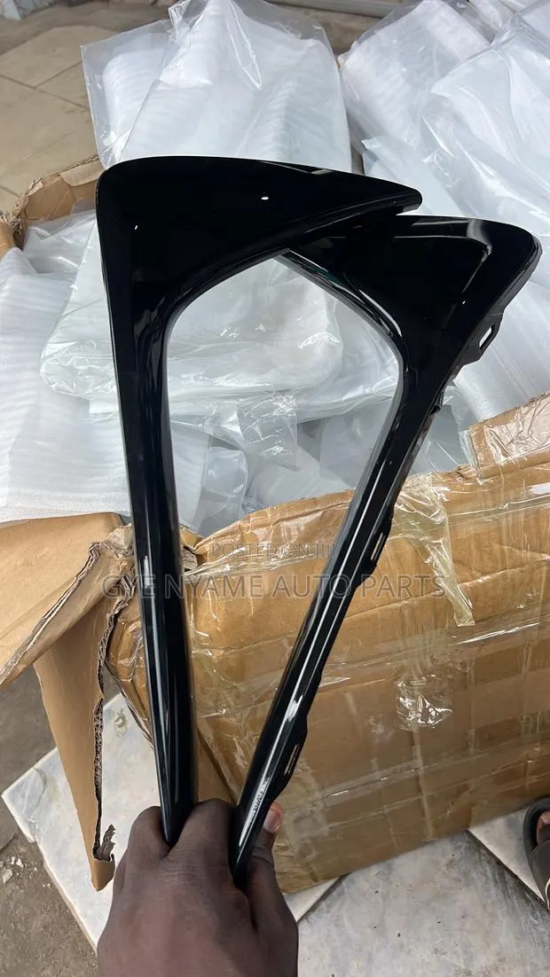 RDX Fog Light Chrome · Photo 1