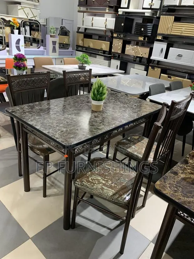 4 Seater Rectangular Dining Set · Photo 1