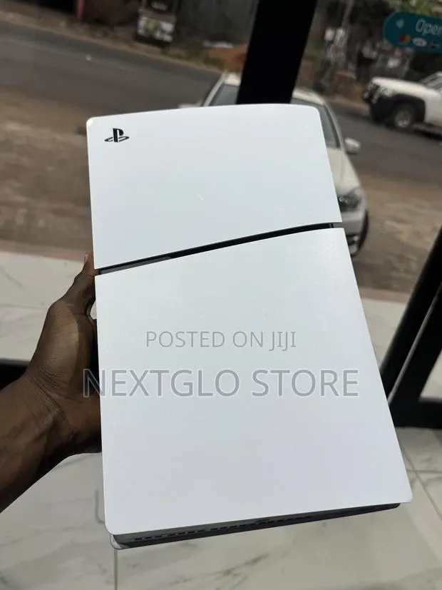 New Sony PlayStation 5 Slim With One Controller No Box · Photo 1