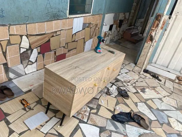 Very Laminated TV Stand · Photo 1