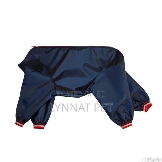 Dog Rain Coat · Photo 1