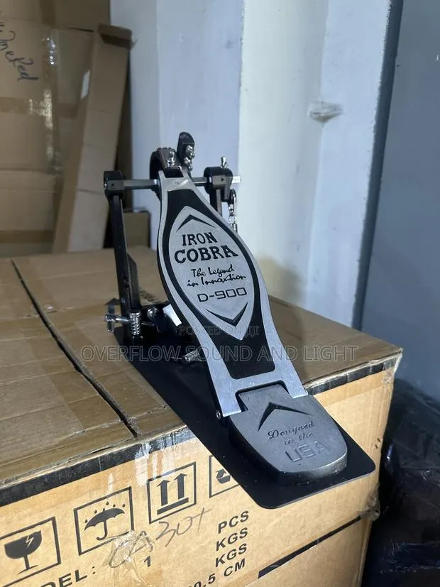 Iron Cobra D-900 Bass Drum Pedal · Photo 1