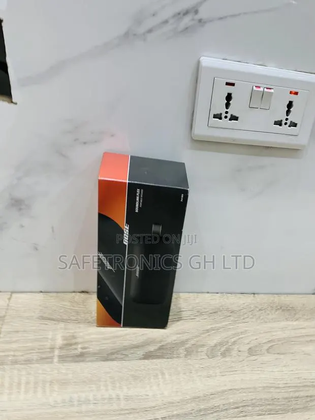 Try Unique Bose SoundLink Flex Bluetooth Speaker · Photo 1