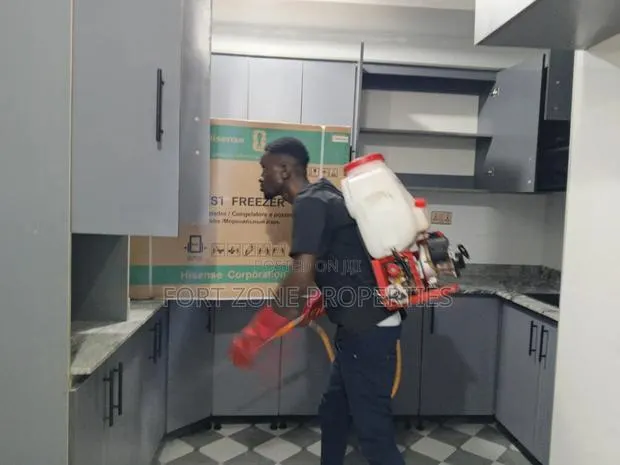 Always Strong Fumigation With Cleantex · Photo 1