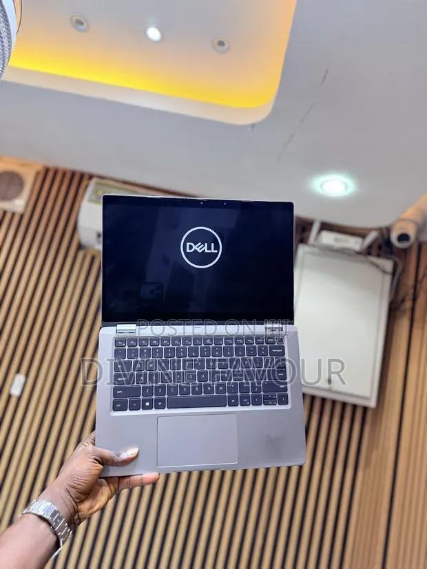 Laptop Dell Latitude 5320 2-in-1 32GB Intel Core i7 SSD 512GB · Photo 1