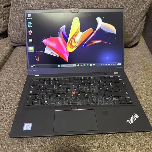 Laptop Lenovo ThinkPad X1 Carbon 8GB Intel Core i5 SSD 512GB · Photo 1