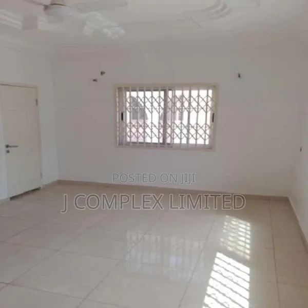 1bdrm Apartment in Osu Ako-Adjei for rent · Photo 1