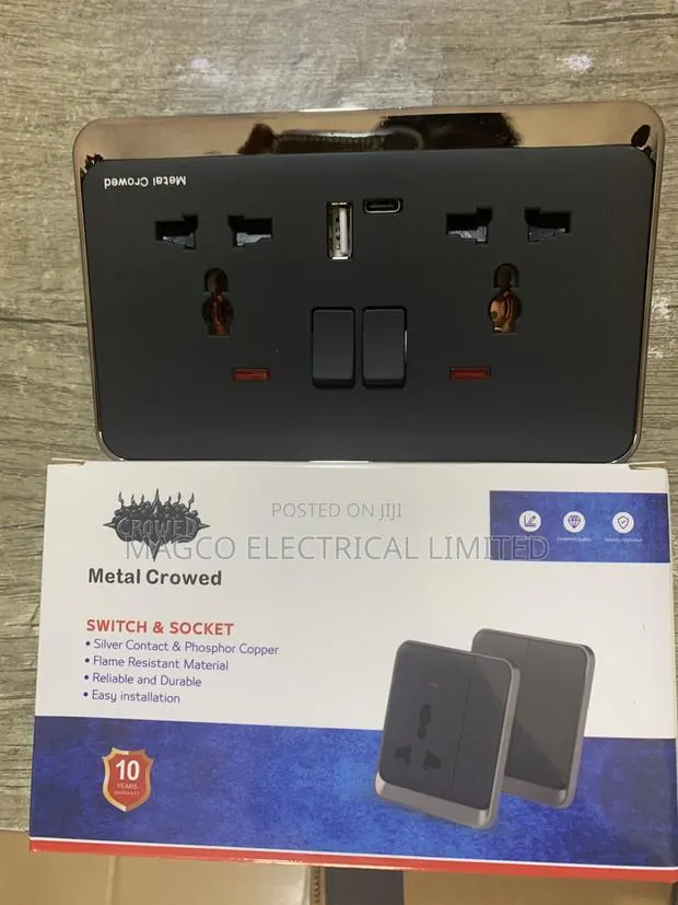Double Socket · Photo 1