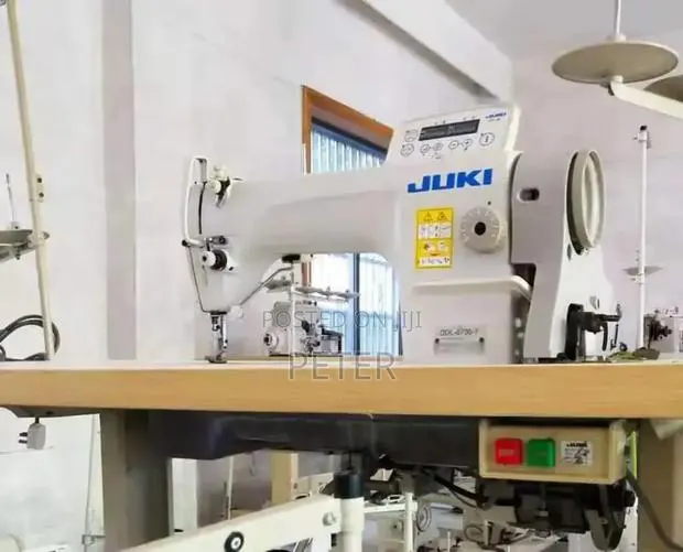 Juki 8700-7 Computer Sewing Machine · Photo 2
