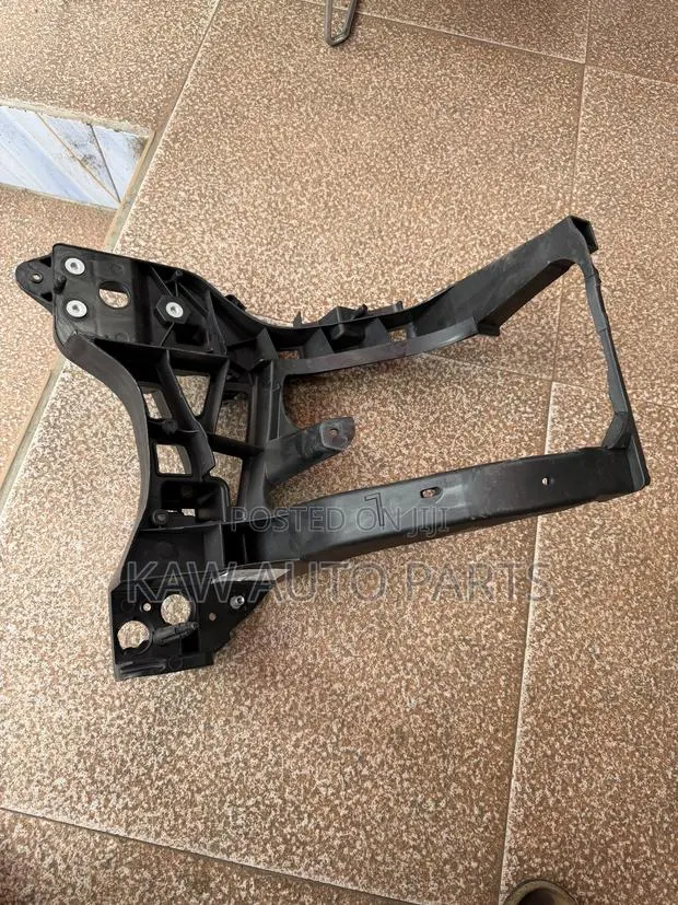 2016,2017,2018,2019,2020,2021,2022,2023 Headlight Seat for Dodge RAM · Photo 1