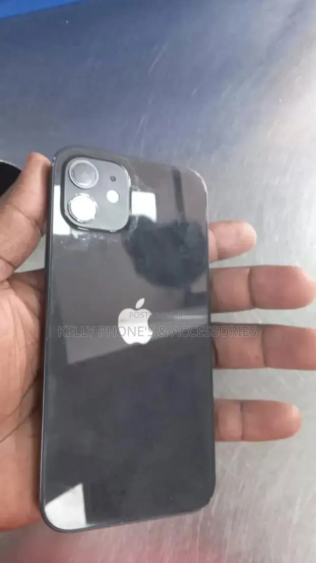 Apple iPhone 12 256 GB Black · Photo 1