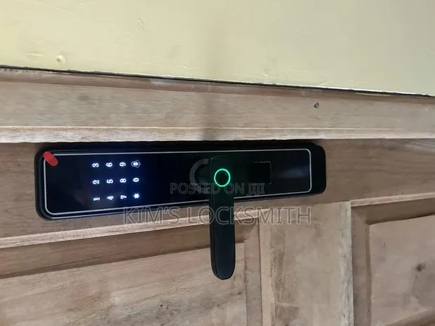 Smart Locks Expert Locksmith · Photo 1