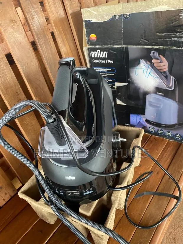 Braun German Steam Iron · Photo 1