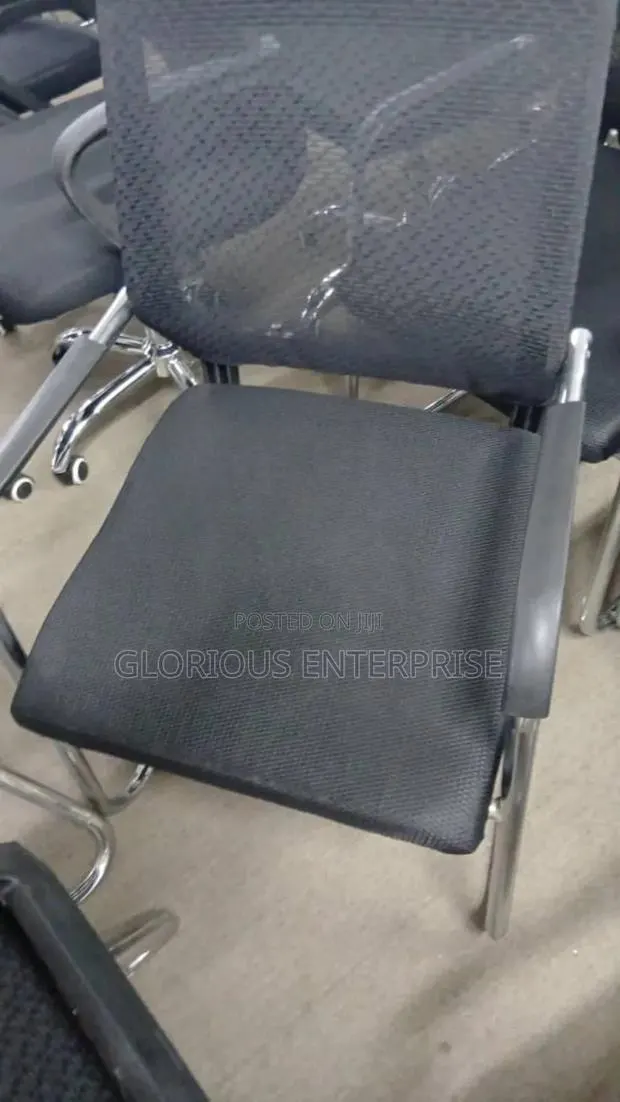 Office Chair · Photo 1
