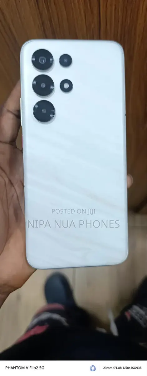 Itel Super 26 Ultra 256 GB Silver · Photo 1