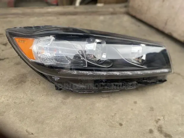 Kia Sorento 2019/2020 Headlight · Photo 1