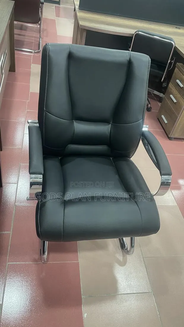 Royal Office Chair · Photo 1