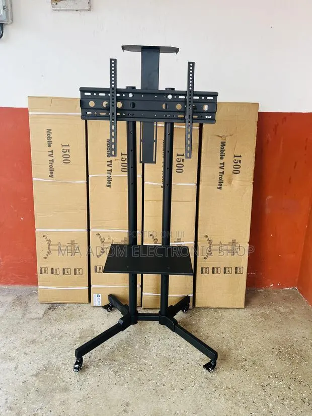 Universal Fit and Compatibility for Televisions From 43”-70” · Photo 1