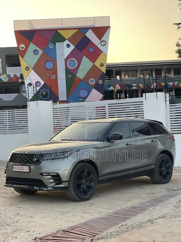 Land Rover Range Rover Velar P250 R-Dynamic S 4x4 2020 Gray · Photo 1