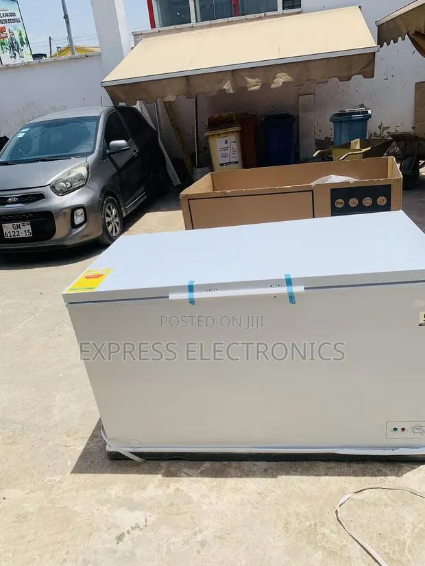 Eco Mode Function Chest Freezer 418l Midea · Photo 1