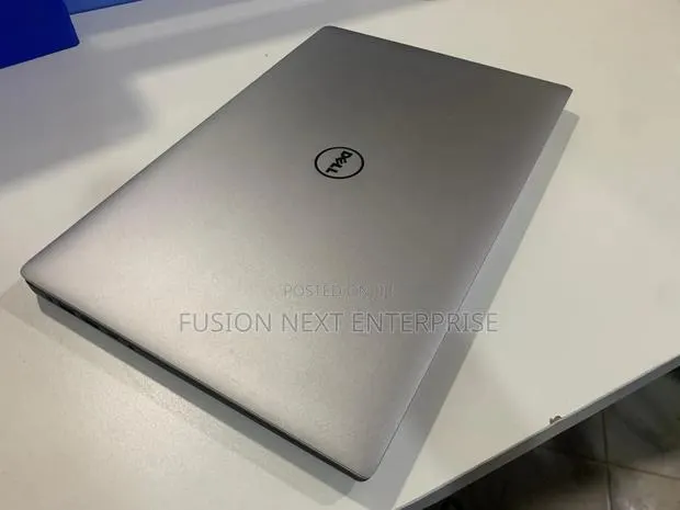 Laptop Dell G15 5521 Special Edition 32GB Intel Core i7 SSD 512GB · Photo 1
