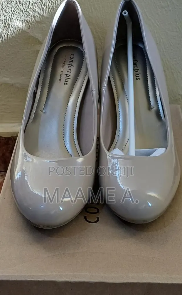 Comfort Plus Predictions Nude Closed Toes · Photo 1