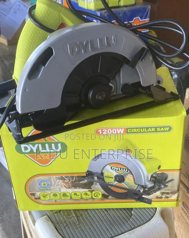 Circular Saw 1200w, 7” · Photo 1