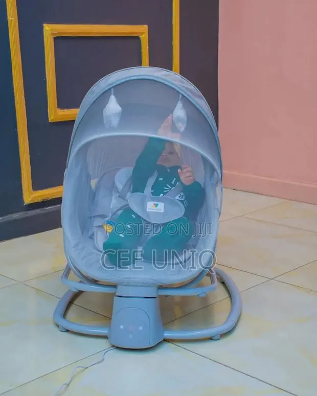 Quality and Fabulous 4 in 1 Baby Swing With Removable Tray · Photo 1