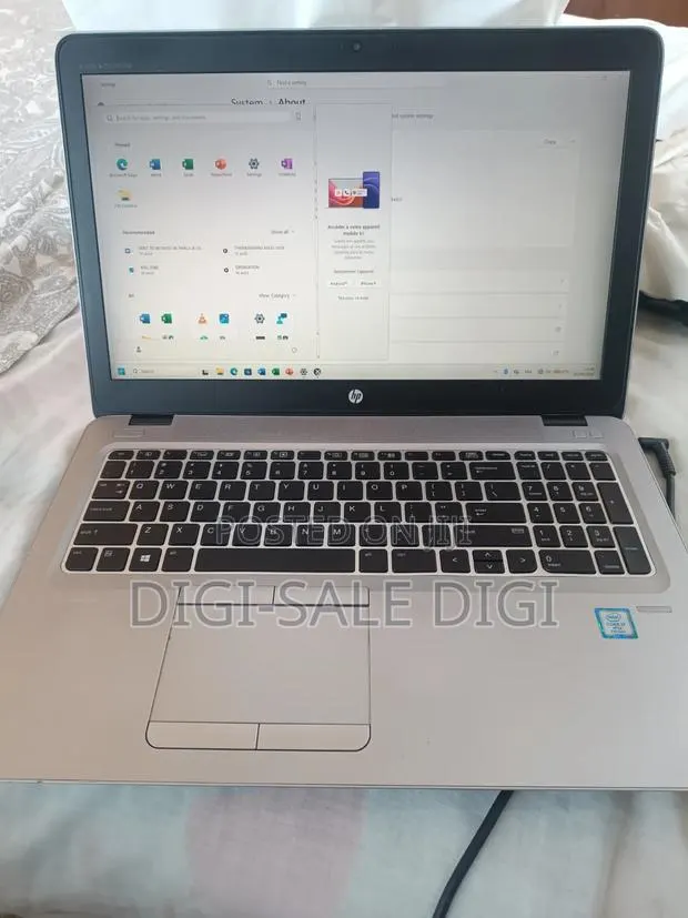 Laptop HP EliteBook 850 G4 16GB Intel Core i7 SSD 256GB · Photo 1