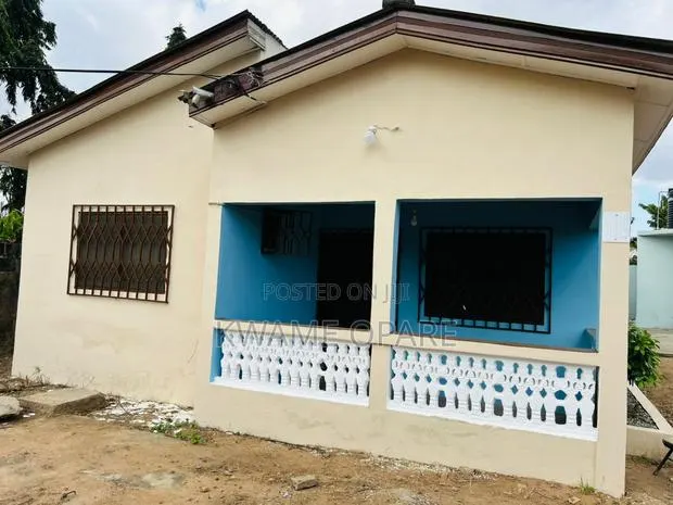 3bdrm House in Nyanyano for rent · Photo 1