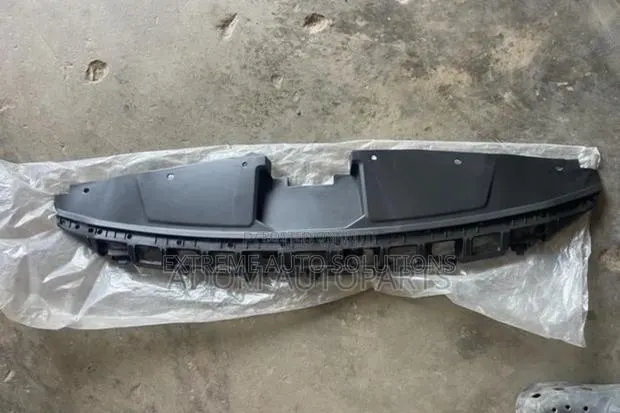 Hyundai Elantra 2017,2018 Radiator Panel · Photo 1