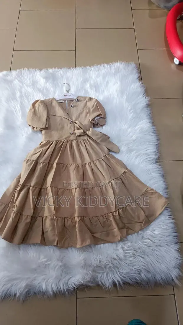 Girls Dress for Church or Outing · Photo 1