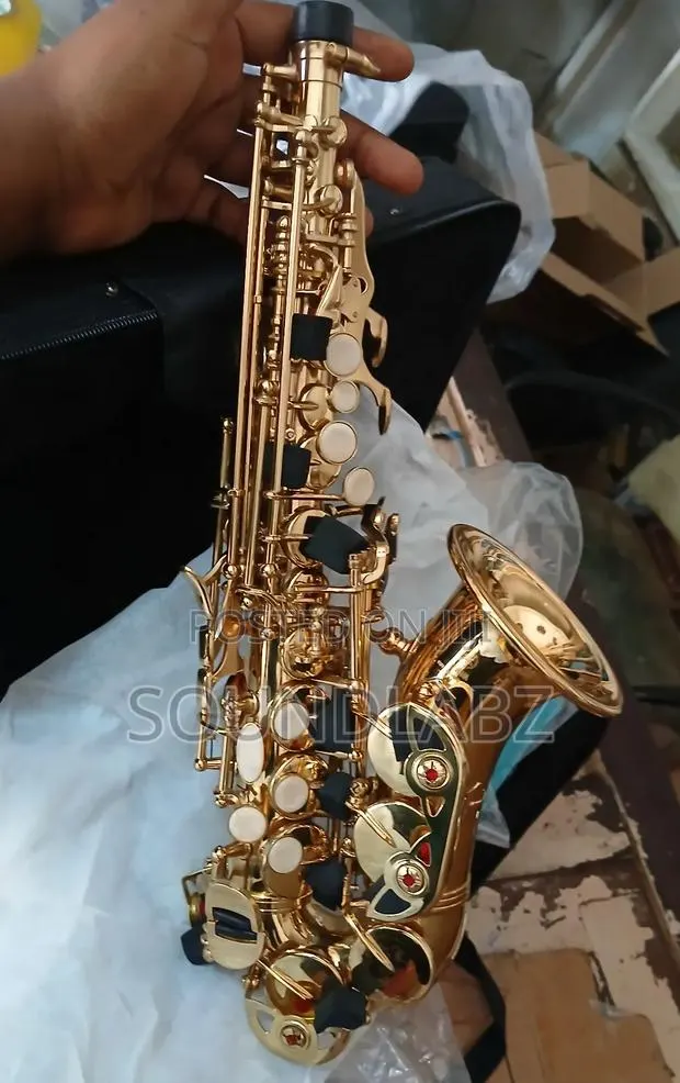 Yamaha Saprano Saxophone · Photo 1