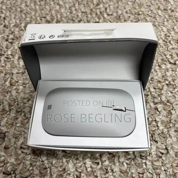 Microsoft Surface Mouse · Photo 1