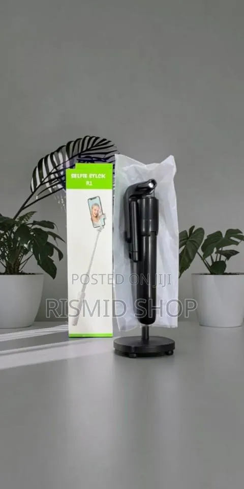R1 Compact Phone Selfie Stick · Photo 1