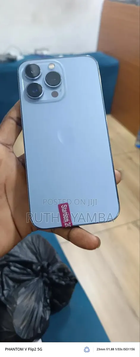 Apple iPhone 13 Pro 128 GB Blue · Photo 1