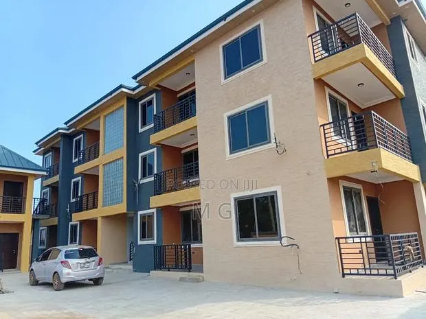 2bdrm Apartment in C25, Community 25 for rent · Photo 1