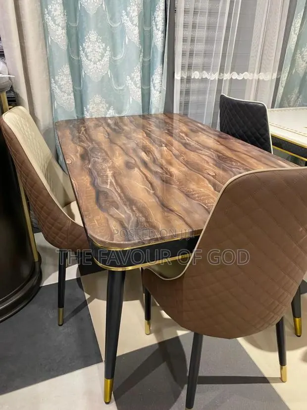 An Eye Catching 6 Seater Marble Dining · Photo 1