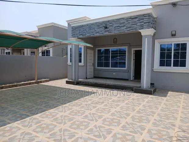 3bdrm House in Spintex Coastal, Baatsona Total for rent · Photo 1