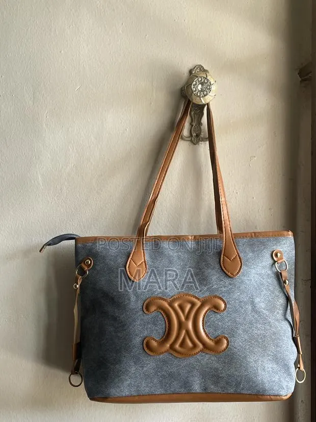 Ladies Bag · Photo 1