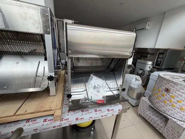 Commercial Stainless Steel Bread Slicer · Photo 1