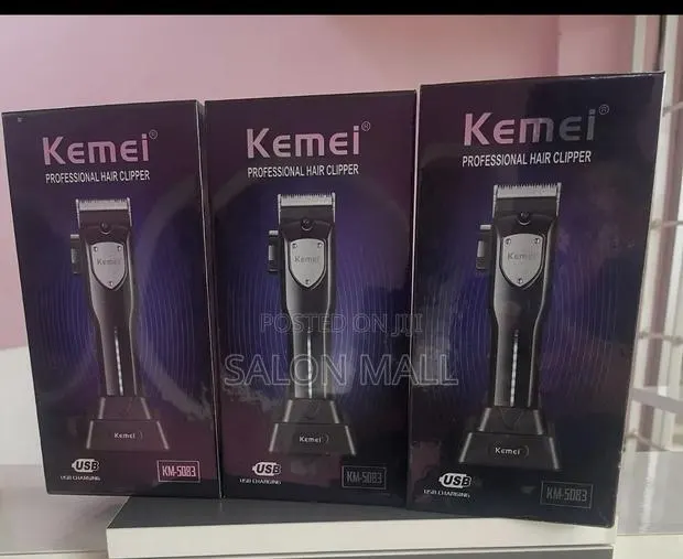 Clippers and Trimmers · Photo 1